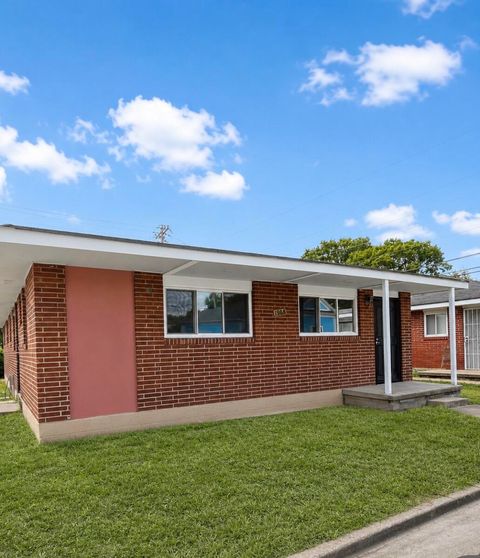 Photo of 1908 Walker Avenue, Chattanooga, TN 37404 (MLS # 1535065)