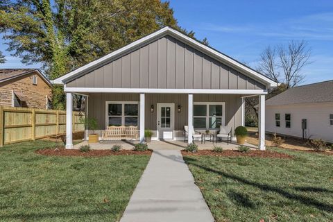 Photo of 2605 Boyce Street, Chattanooga, TN 37406 (MLS # 1524038)