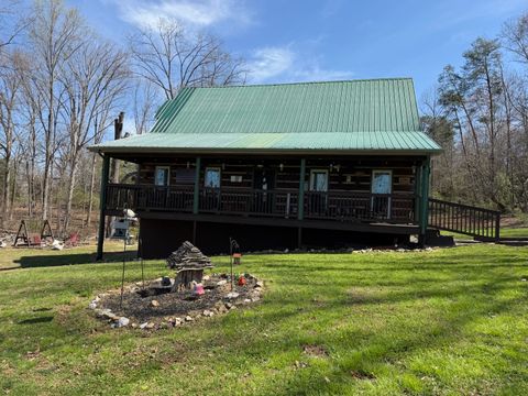 Photo of 2001 Green Road, Madisonville, TN 37354 (MLS # 1530414)