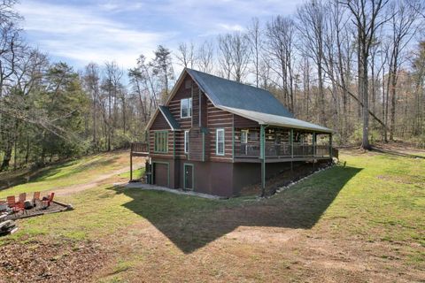 Photo of 2001 Green Road, Madisonville, TN 37354 (MLS # 1530414)