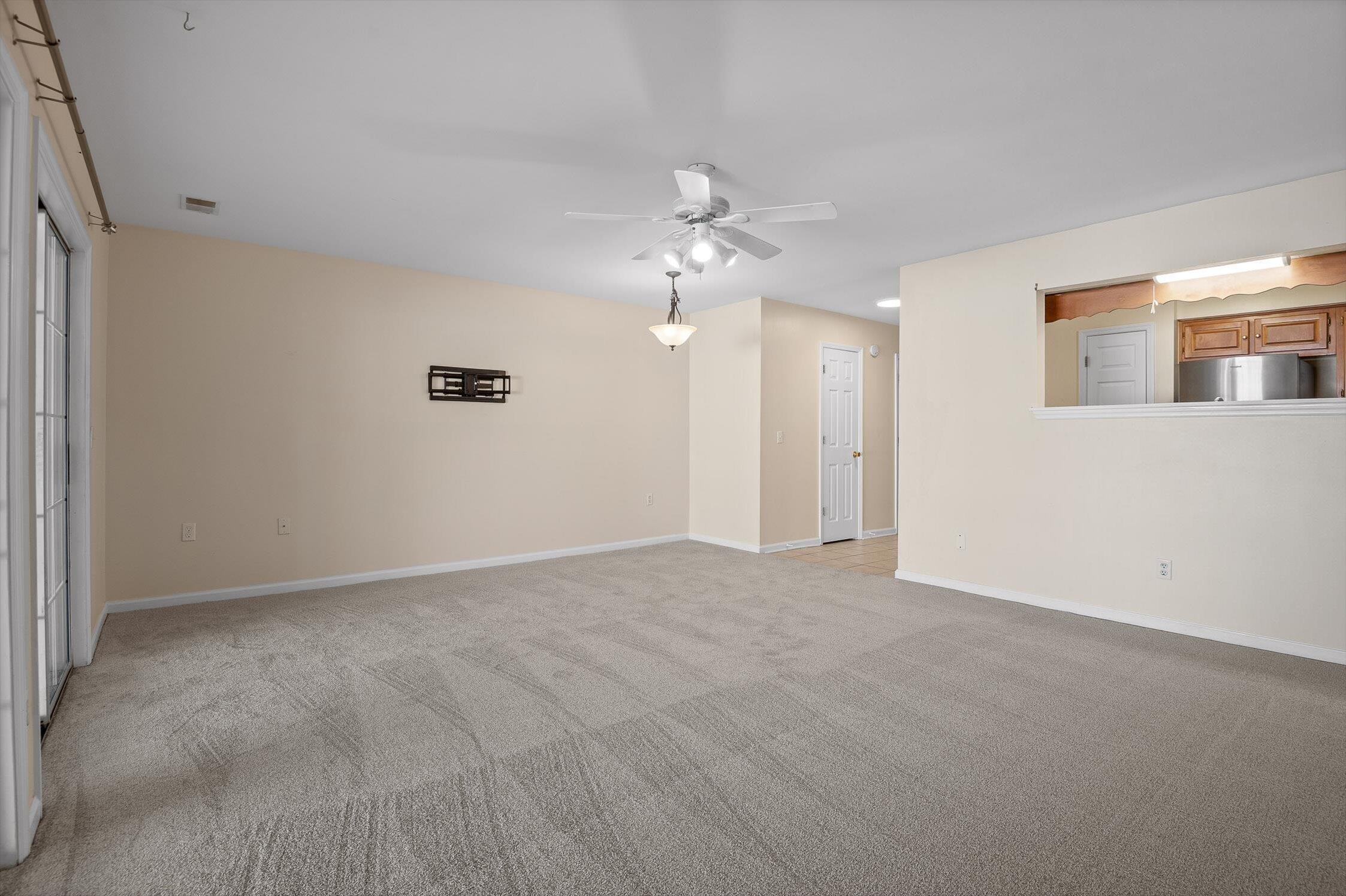 Chattanooga, Tennessee 37421, United States, 2 Bedrooms Bedrooms, ,3 BathroomsBathrooms,Residential,Active,147808