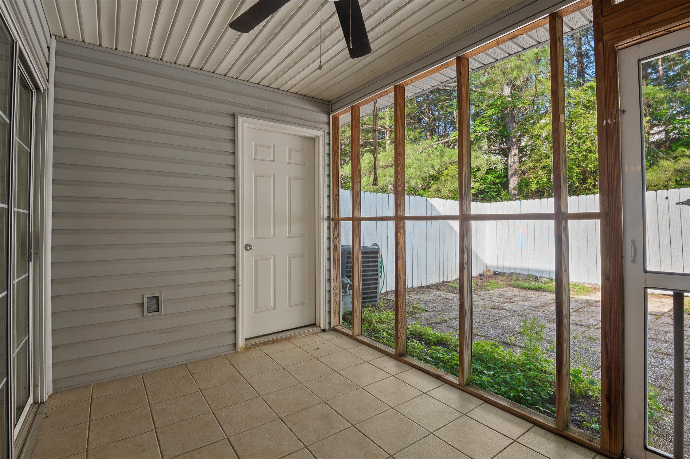 Chattanooga, Tennessee 37421, United States, 2 Bedrooms Bedrooms, ,3 BathroomsBathrooms,Residential,Active,147808