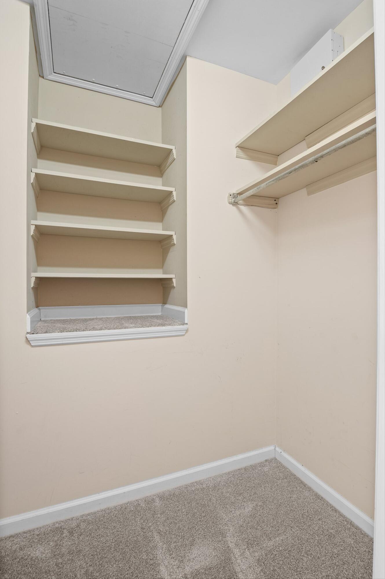 Chattanooga, Tennessee 37421, United States, 2 Bedrooms Bedrooms, ,3 BathroomsBathrooms,Residential,Active,147808