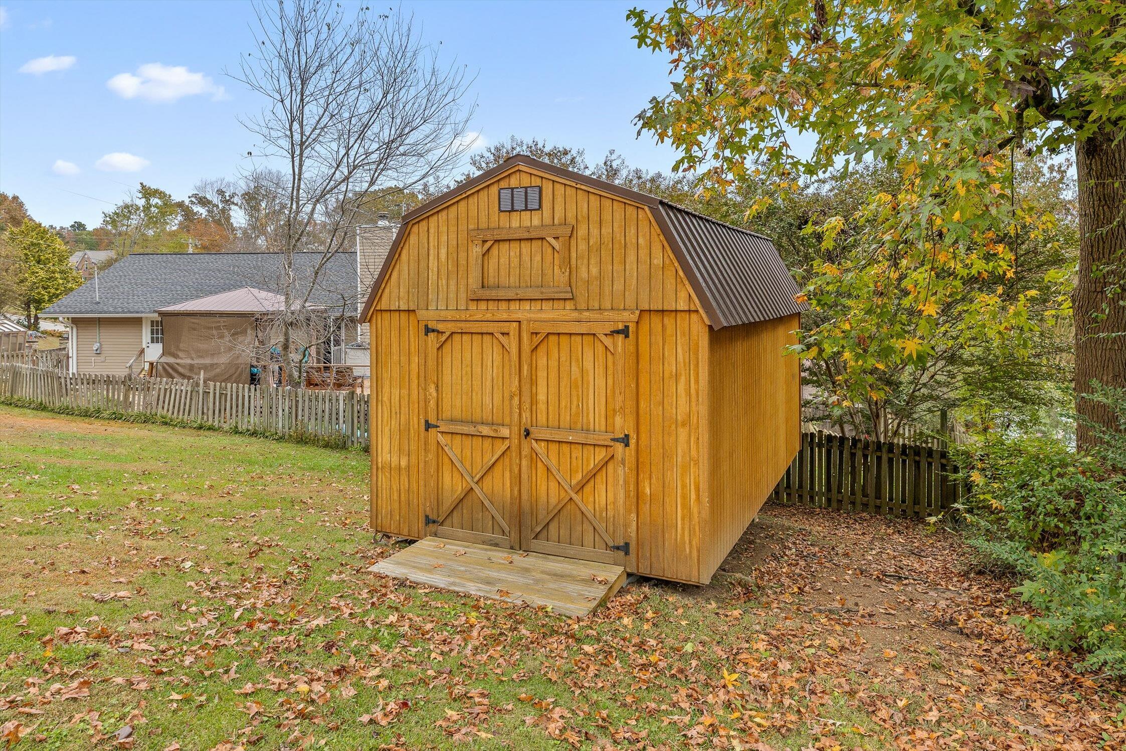 Ringgold, Georgia 30736, United States, 3 Bedrooms Bedrooms, ,2 BathroomsBathrooms,Residential,Active,238352