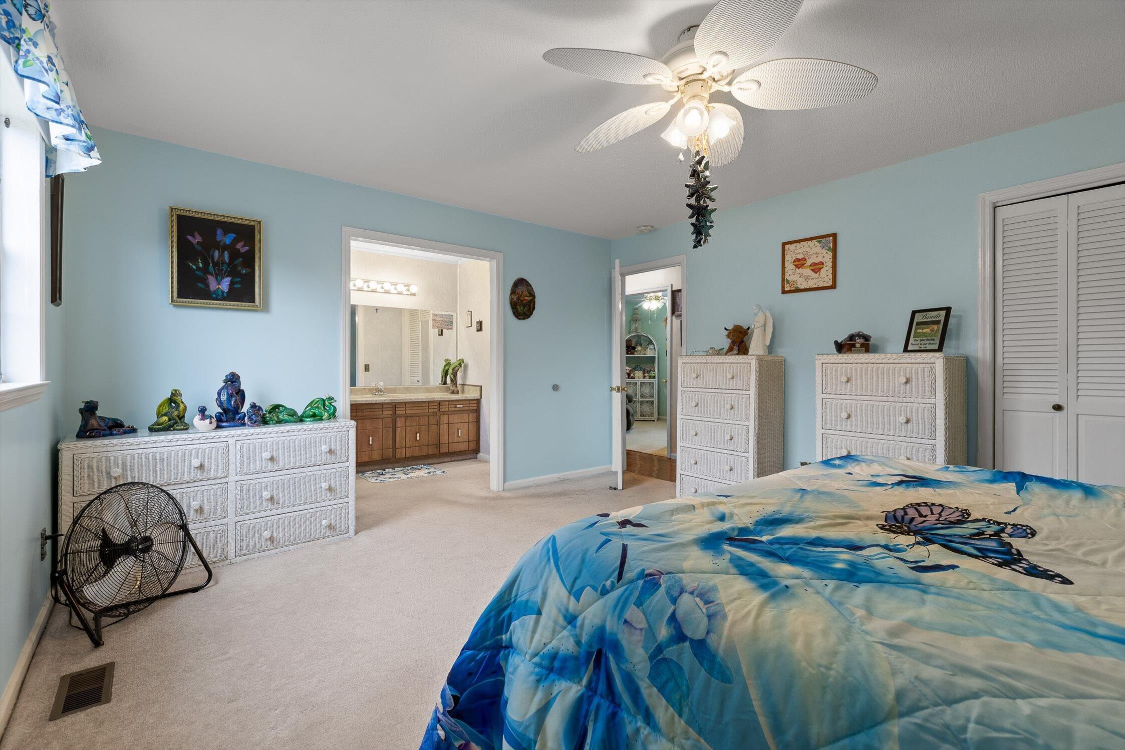 Ringgold, Georgia 30736, United States, 3 Bedrooms Bedrooms, ,2 BathroomsBathrooms,Residential,Active,238352