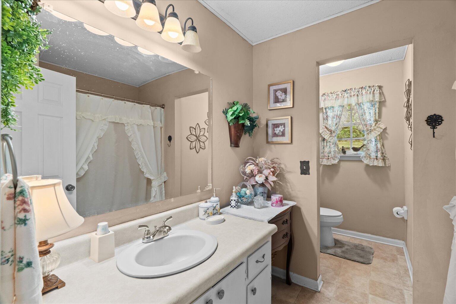 4042 Village Drive, Cohutta, Georgia image 25