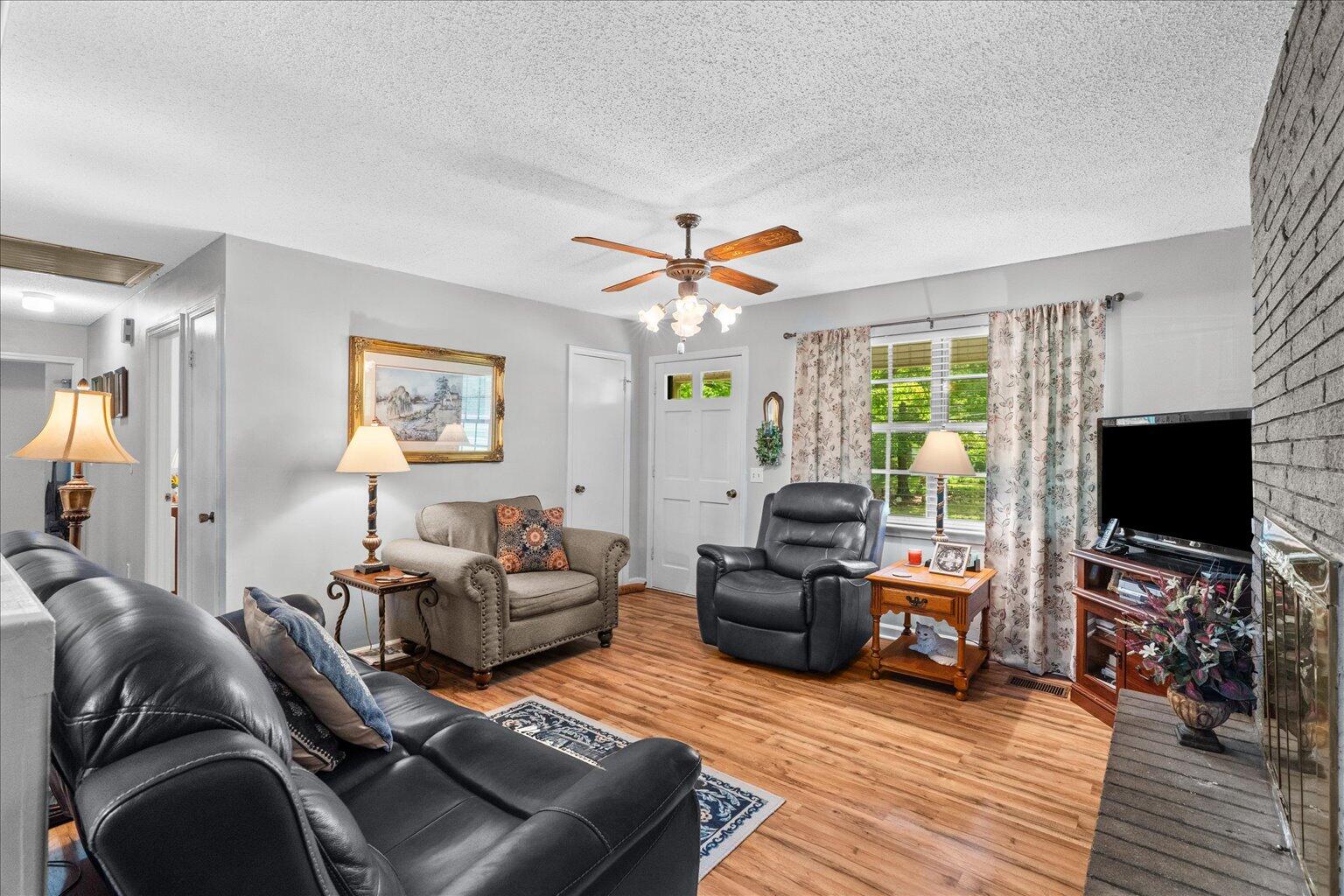 4042 Village Drive, Cohutta, Georgia image 10