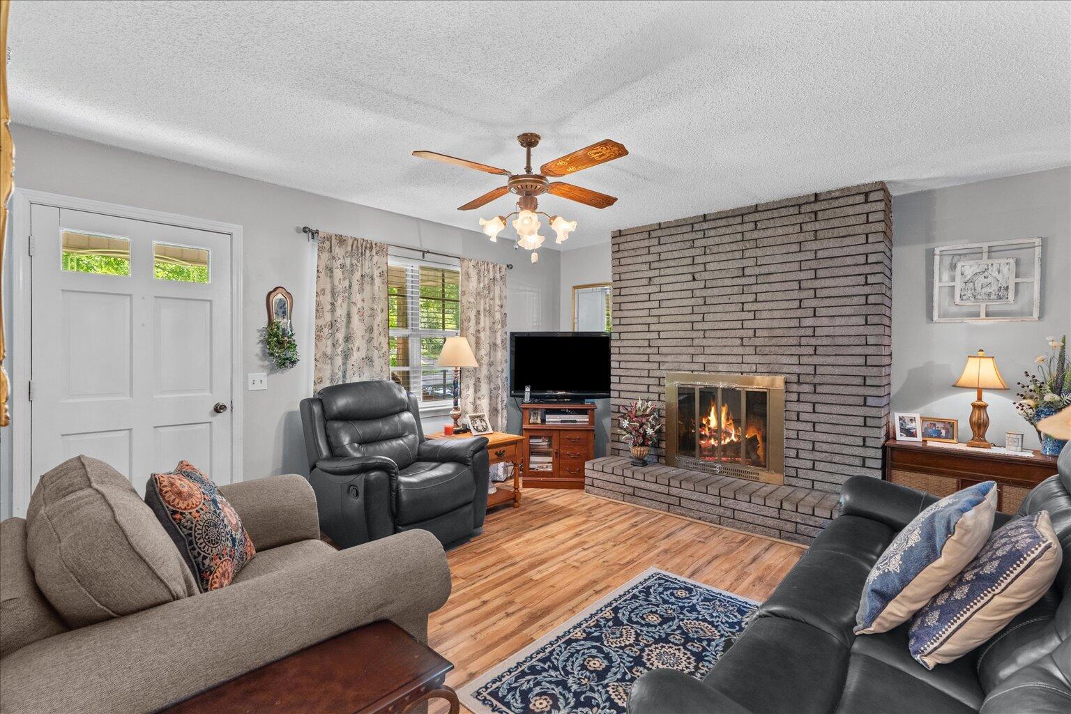 4042 Village Drive, Cohutta, Georgia image 11