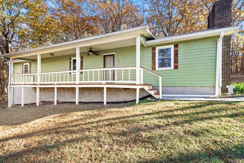 Photo of 301 Live Oak Trail NE, Cleveland, TN 37323 (MLS # 1524086)