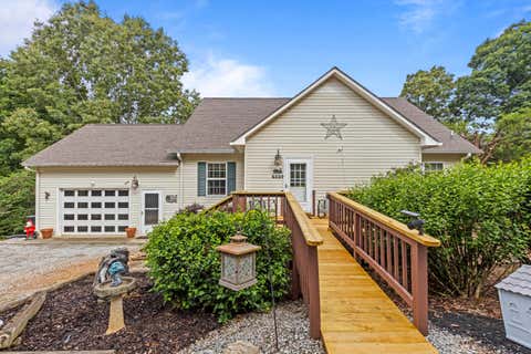 Homes For Sale - 965 Lakewood Village Road<br/> Rhea County, Spring City, TN 37381