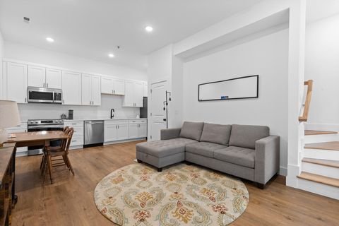 Photo of 971 Montague Place, Chattanooga, TN 37408 (MLS # 1535330)