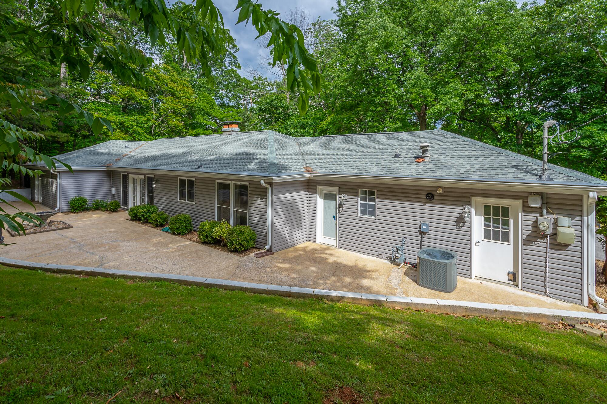 1701 Sea Gull Lane, Hixson, Tennessee image 7