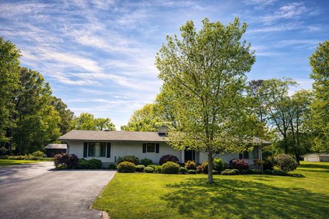 Photo of 1736 Eagle Drive, Hixson, TN 37343 (MLS # 1532949)