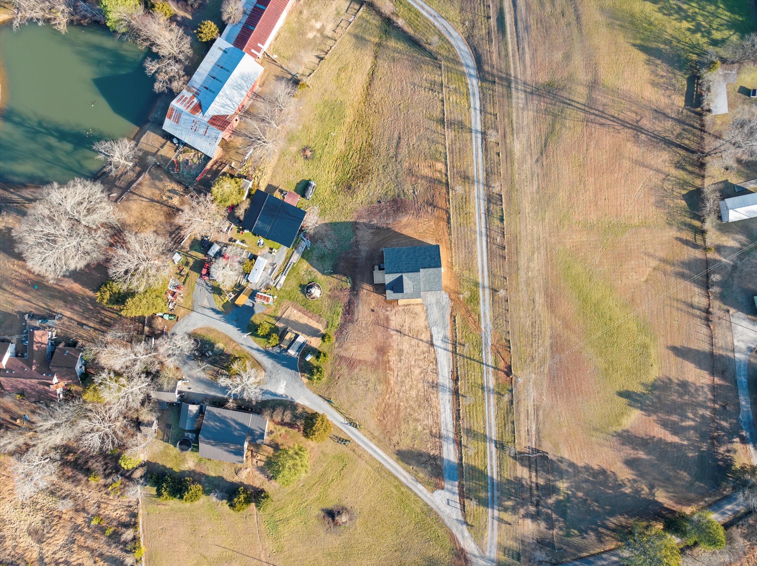 660 NW No Pone Valley Road, Georgetown, Tennessee image 29
