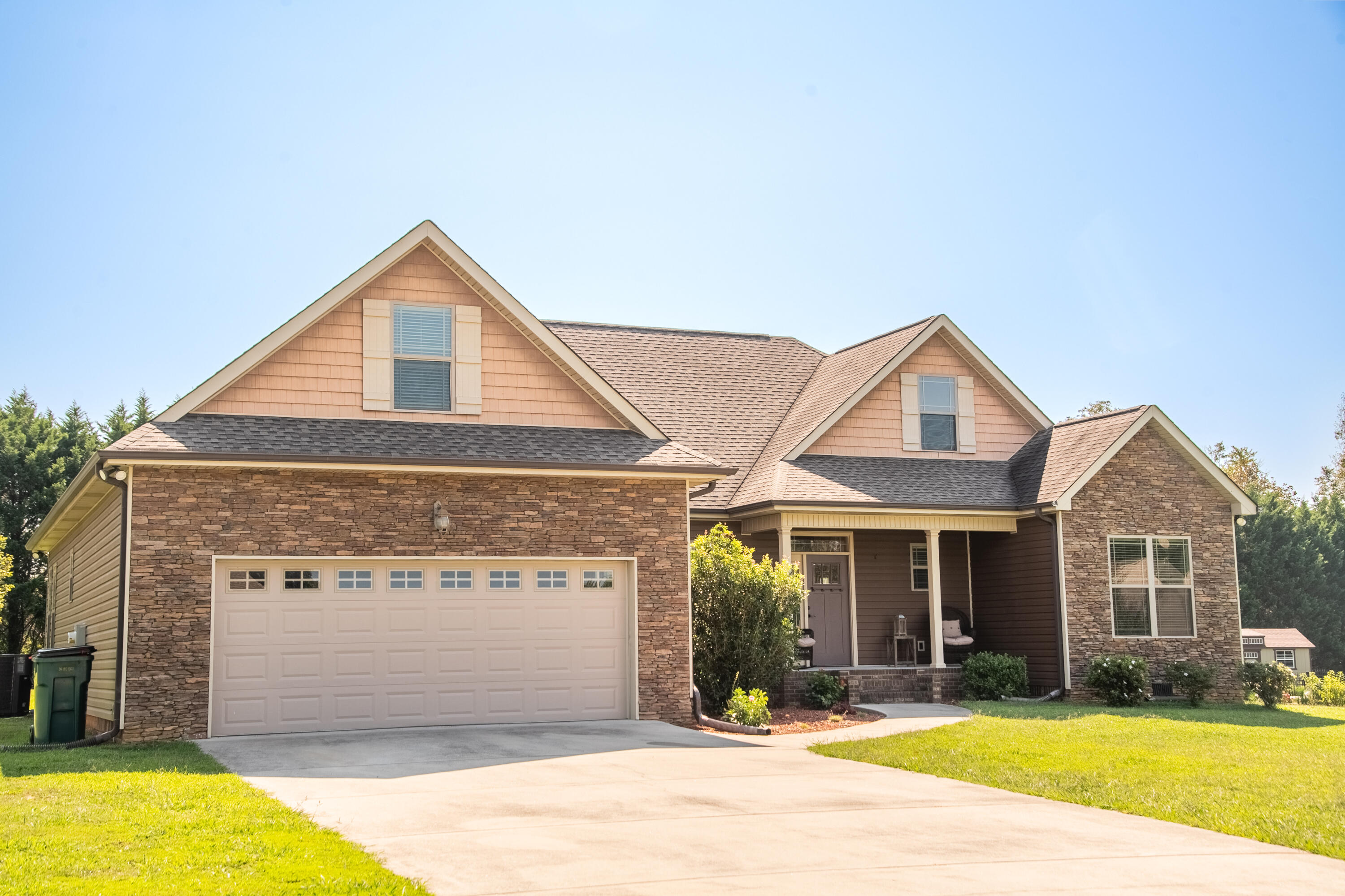 344 Twelve Oaks Drive, Rock Spring, Georgia image 1