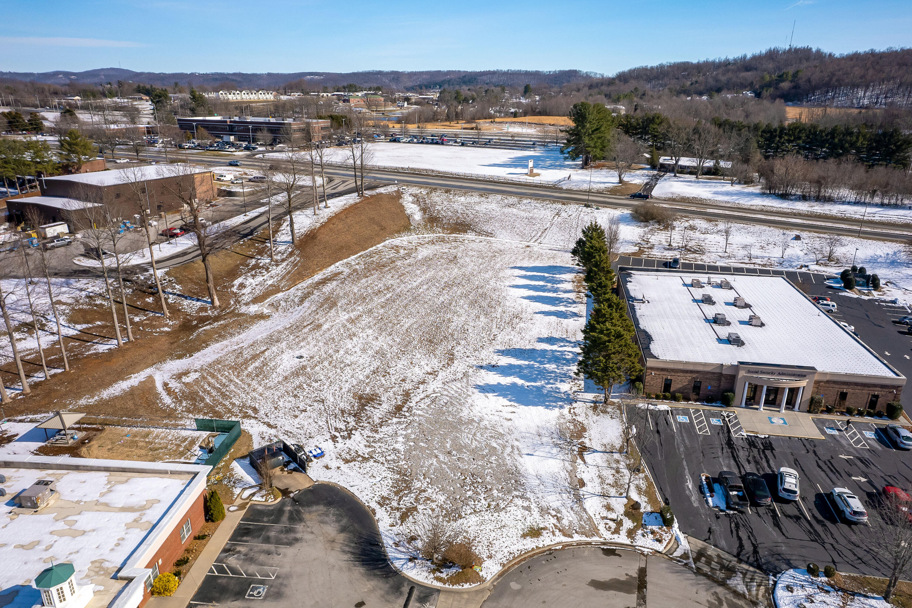 1155 Perimeter Park Drive, Cookeville, Tennessee image 2