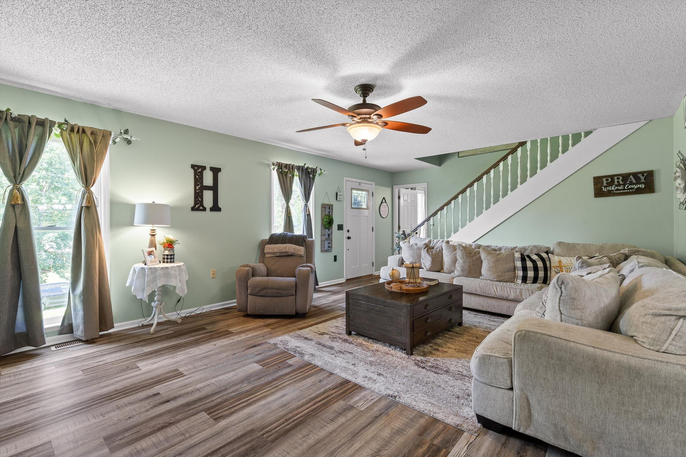 Dalton, Georgia 30721, United States, 3 Bedrooms Bedrooms, ,3 BathroomsBathrooms,Residential,Active,171505