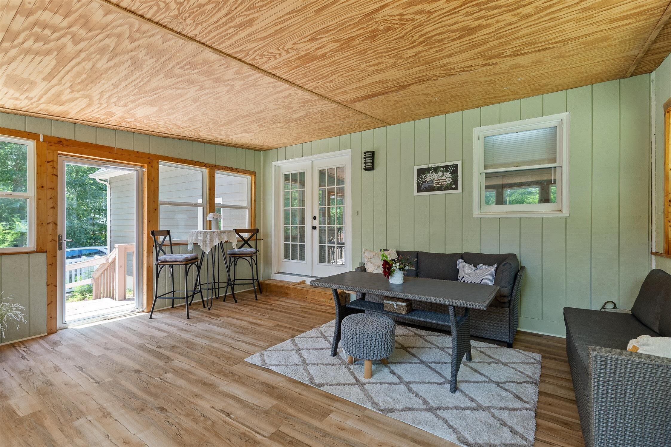 Dalton, Georgia 30721, United States, 3 Bedrooms Bedrooms, ,3 BathroomsBathrooms,Residential,Active,171505