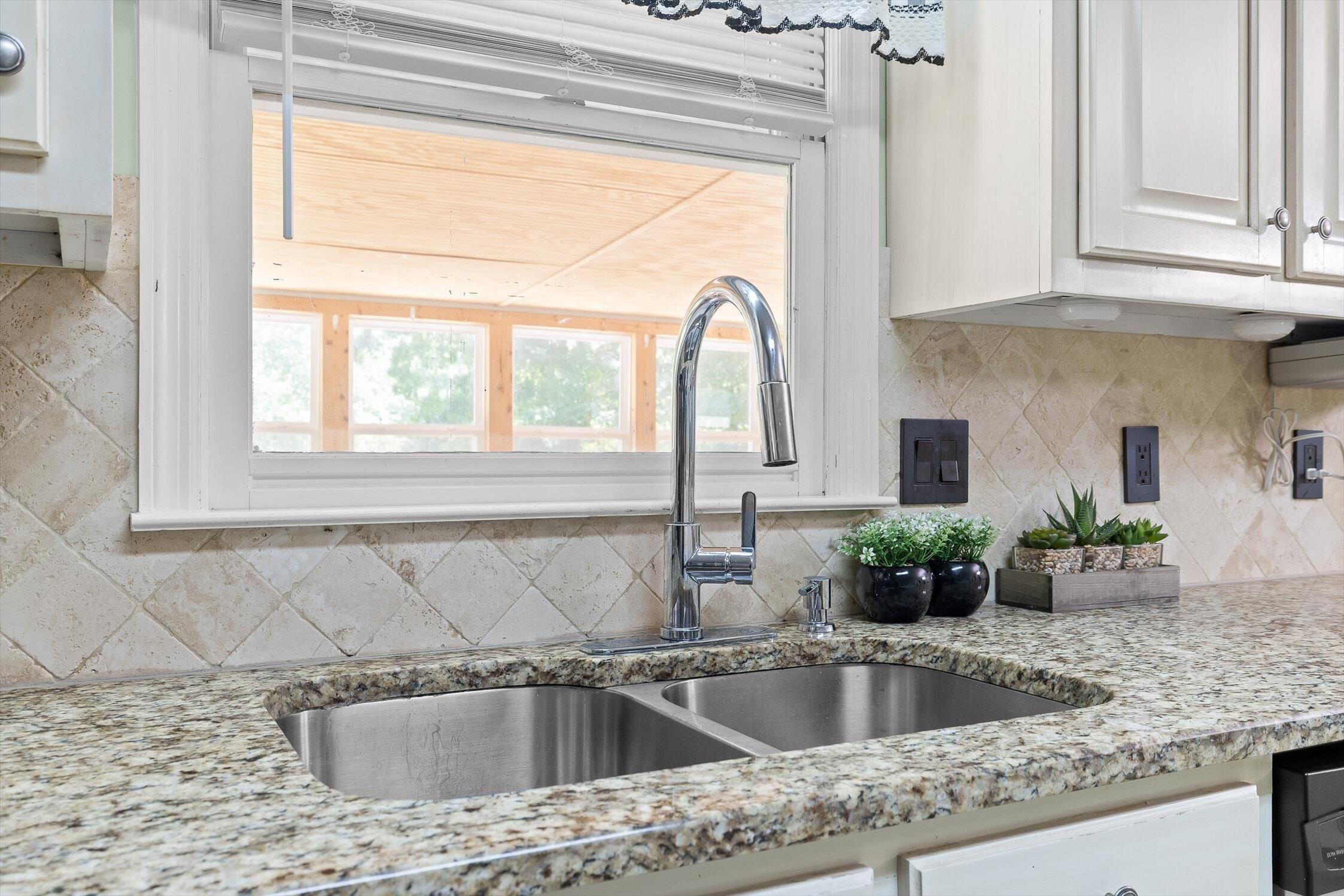 Dalton, Georgia 30721, United States, 3 Bedrooms Bedrooms, ,3 BathroomsBathrooms,Residential,Active,171505