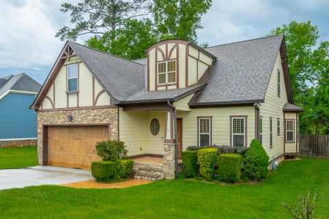 Photo of 1857 Holly Oak Lane, Chattanooga, TN 37421 (MLS # 1539551)