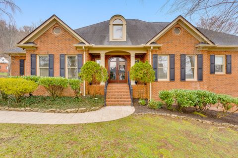 Homes For Sale - 9928 Frost Ridge Drive<br/> Ooltewah, TN 37363