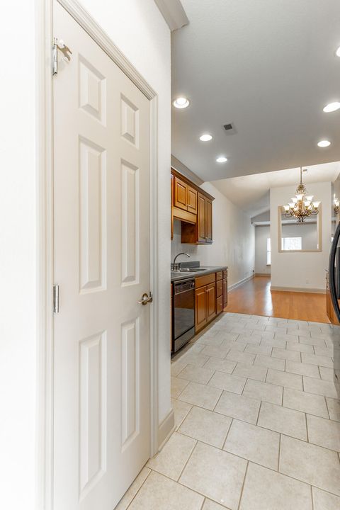 Tiny photo for 313 Callaway Court, Chattanooga, TN 37421 (MLS # 1530822)