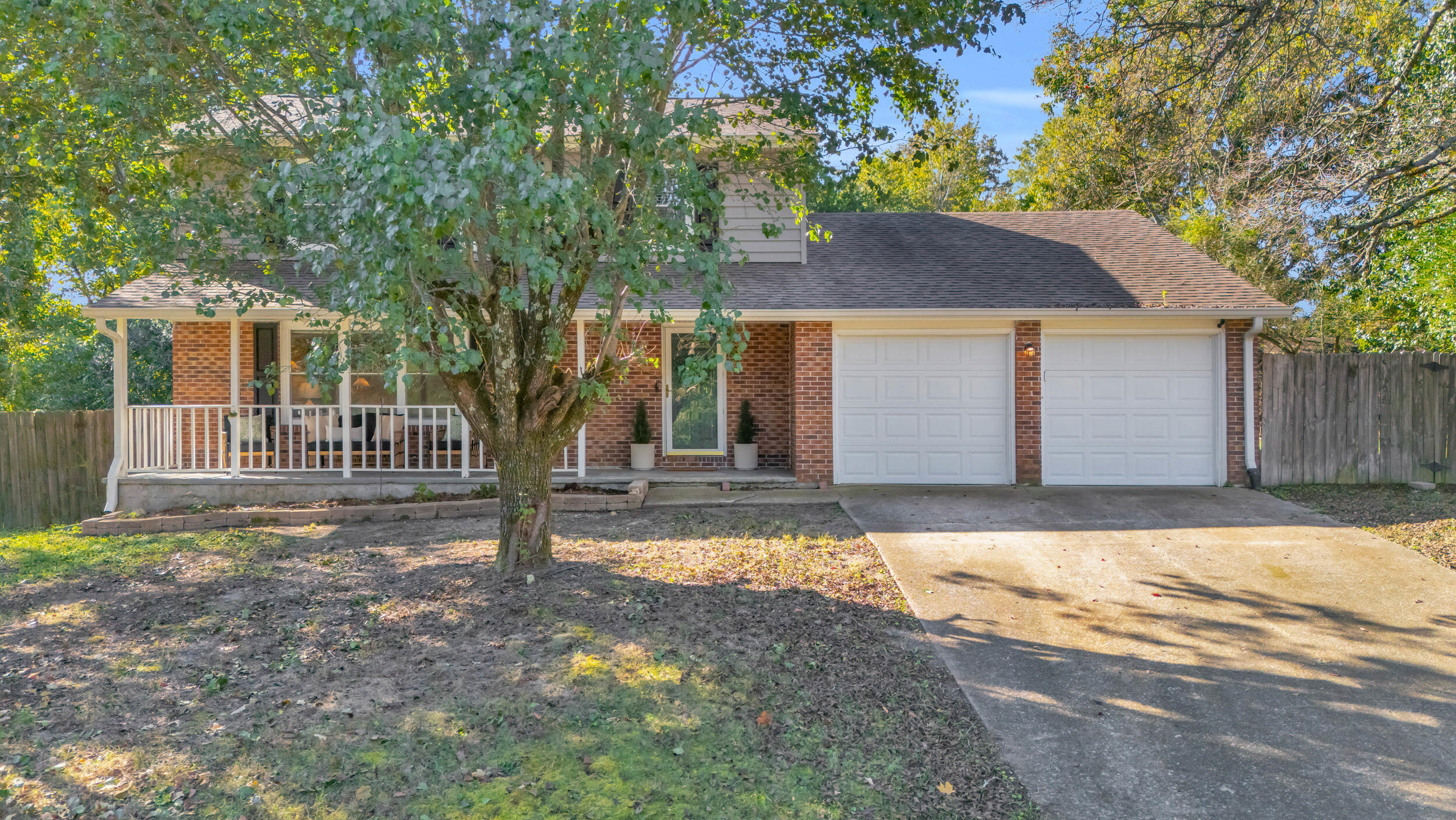 2316 Lakesite Drive