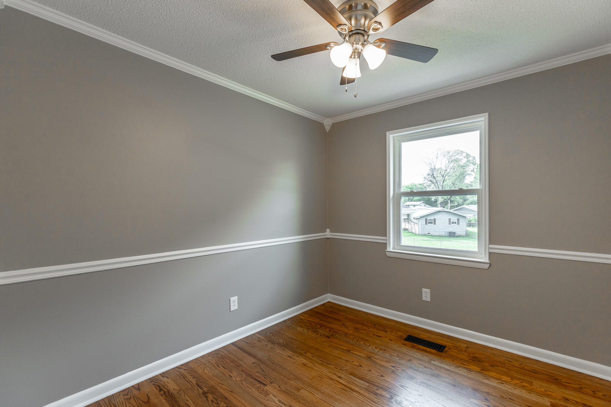 589 Pinewood Circle, Fort Oglethorpe, Georgia image 32