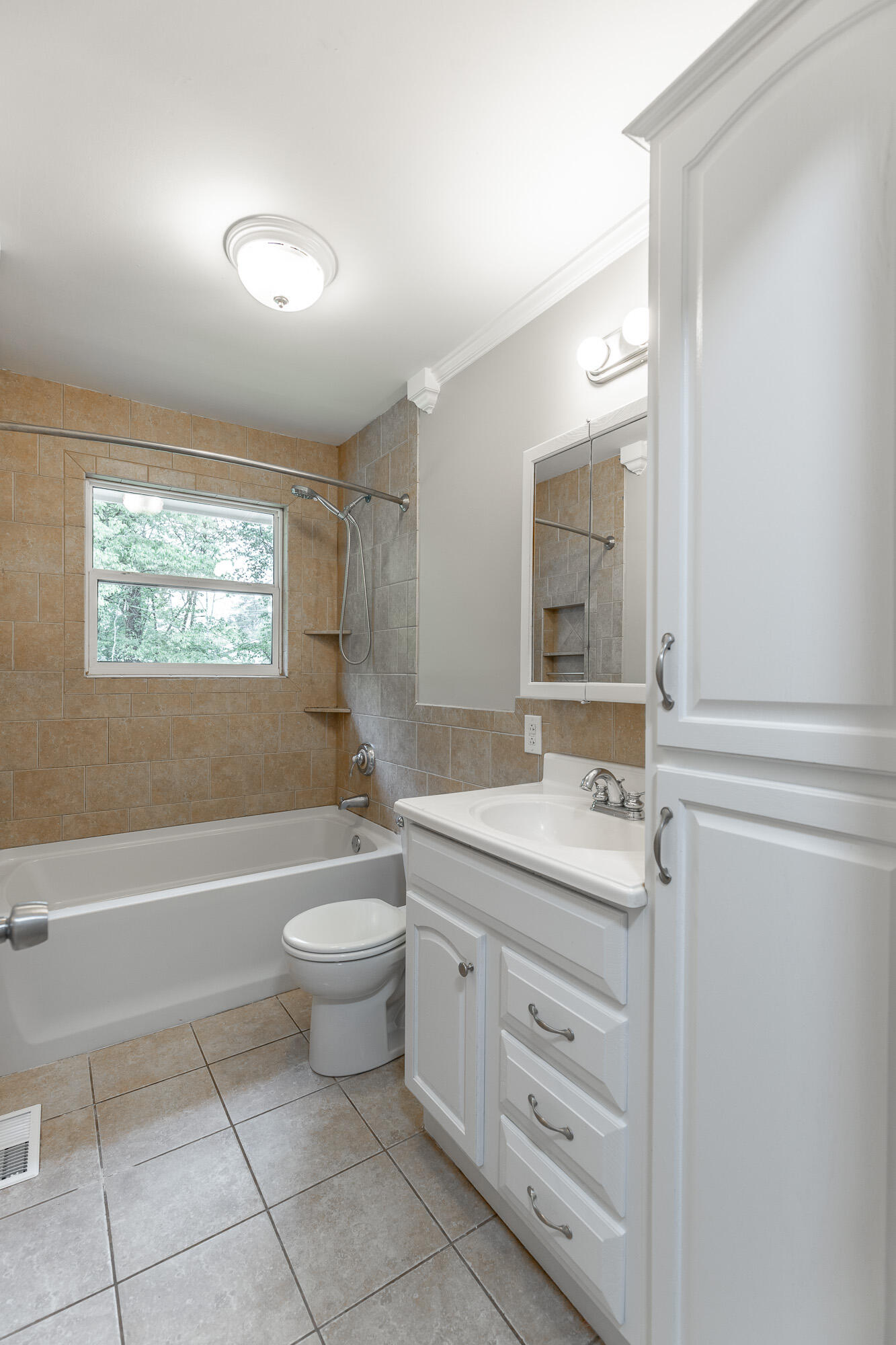 589 Pinewood Circle, Fort Oglethorpe, Georgia image 25