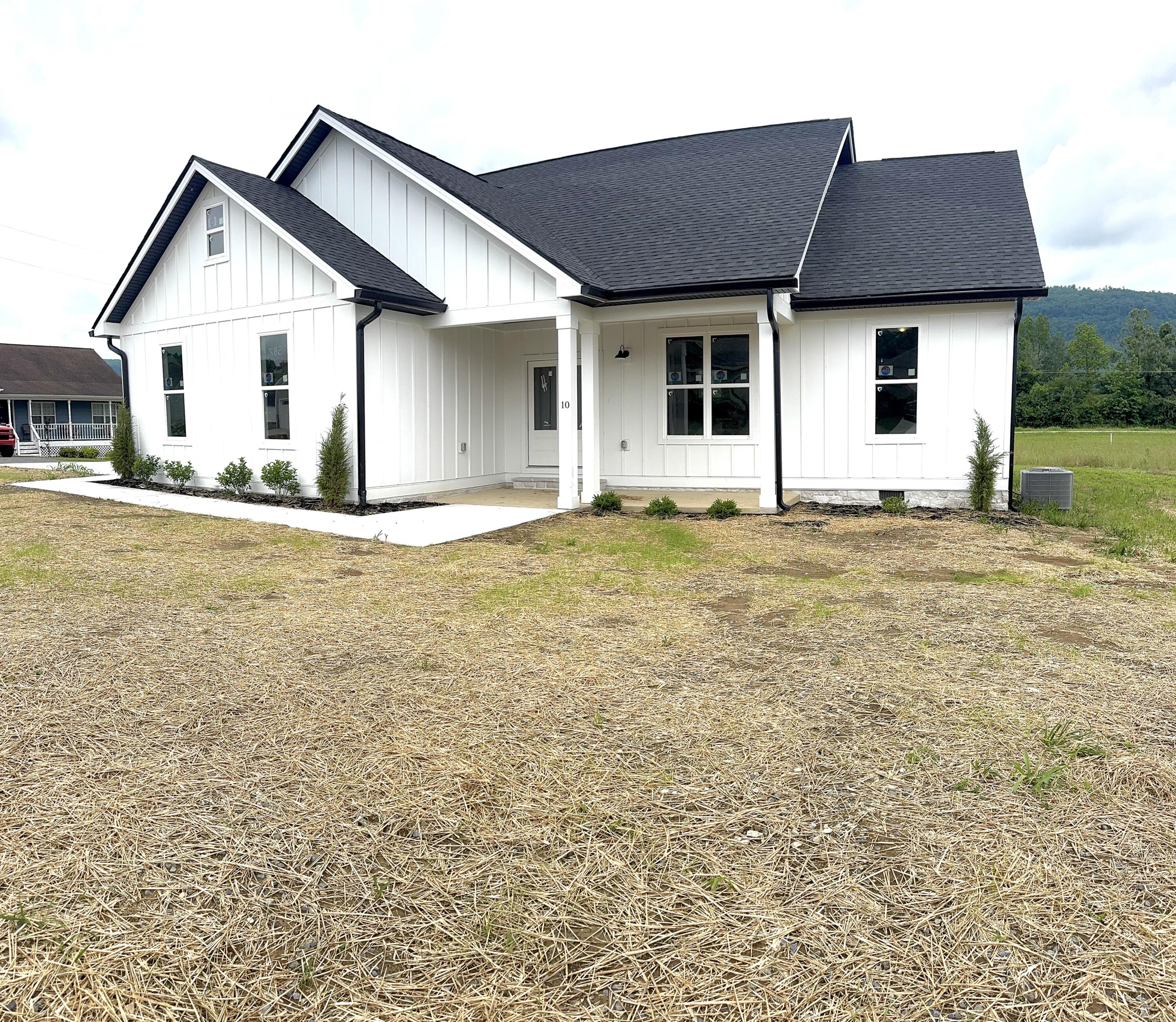 10 Shagbark Cove, Dunlap, Tennessee image 1