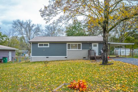 Photo of 5328 Spriggs Street, Chattanooga, TN 37412 (MLS # 1523204)