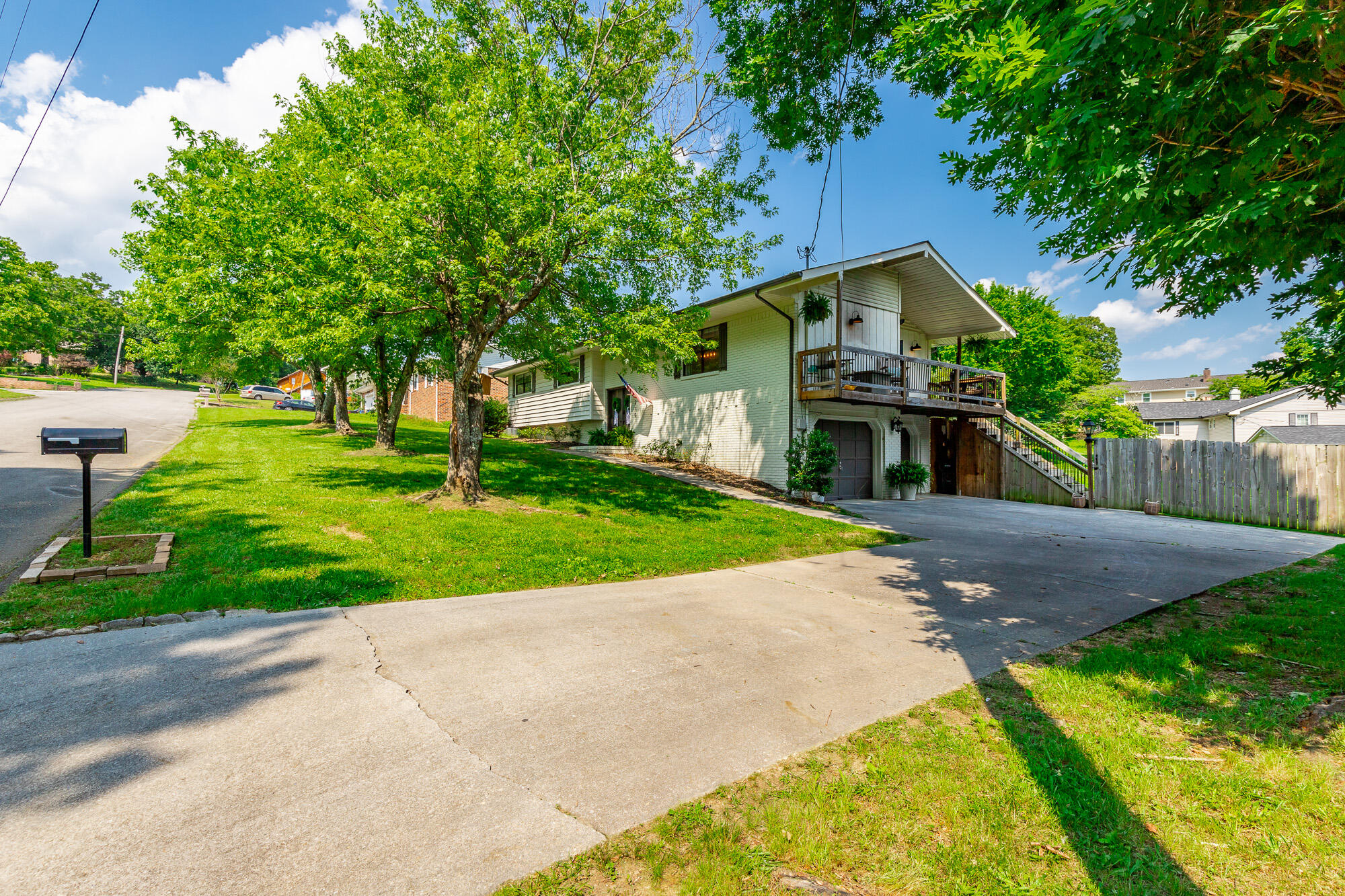 210 Larry Drive, Ringgold, Georgia image 2