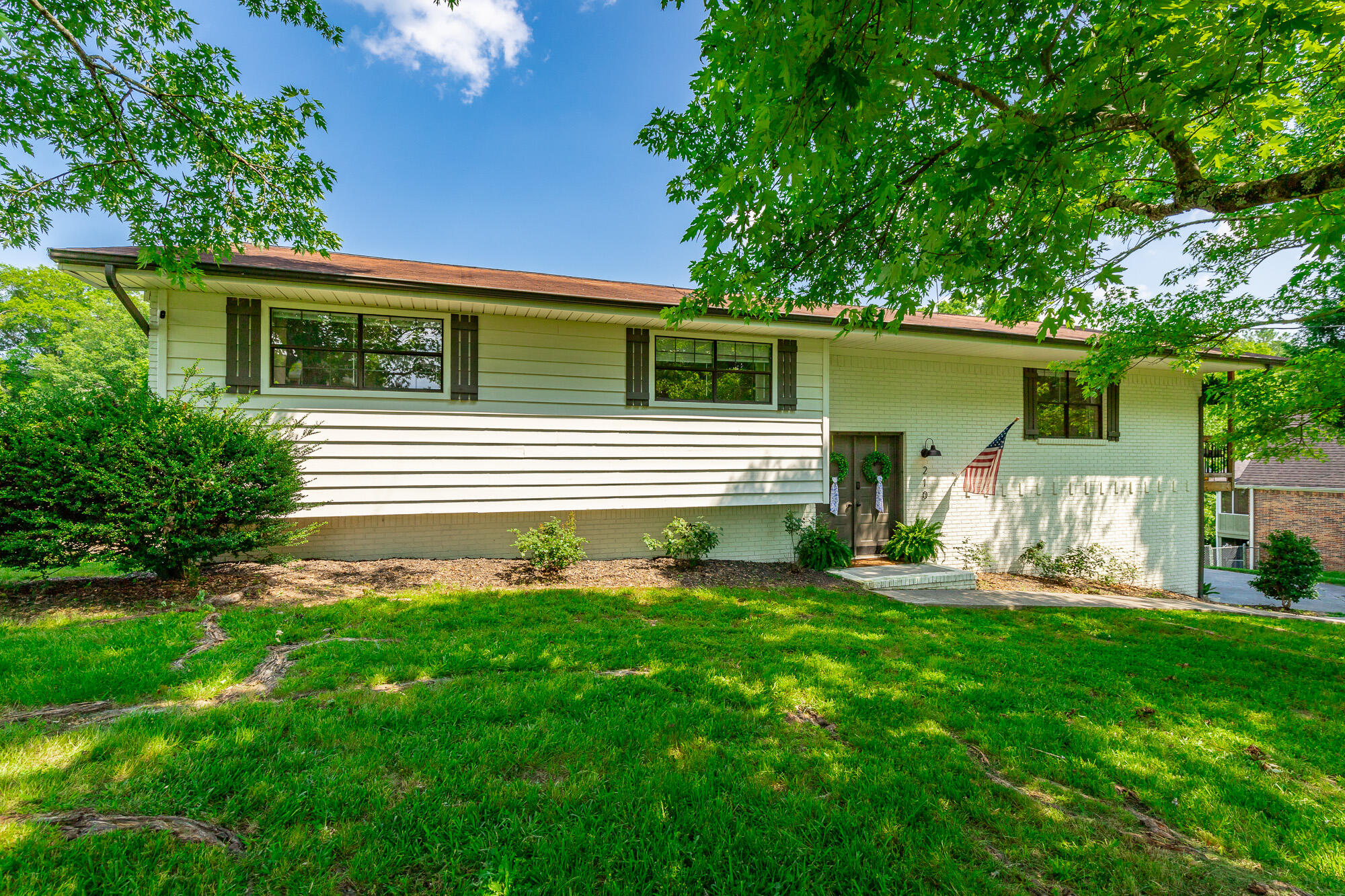210 Larry Drive, Ringgold, Georgia image 7