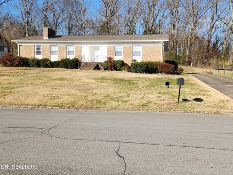 Photo of 1506 Ridgeway Circle, Athens, TN 37303 (MLS # 1525136)