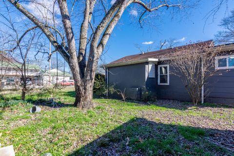 Tiny photo for 1663 Keeble Street, Chattanooga, TN 37412 (MLS # 1526755)