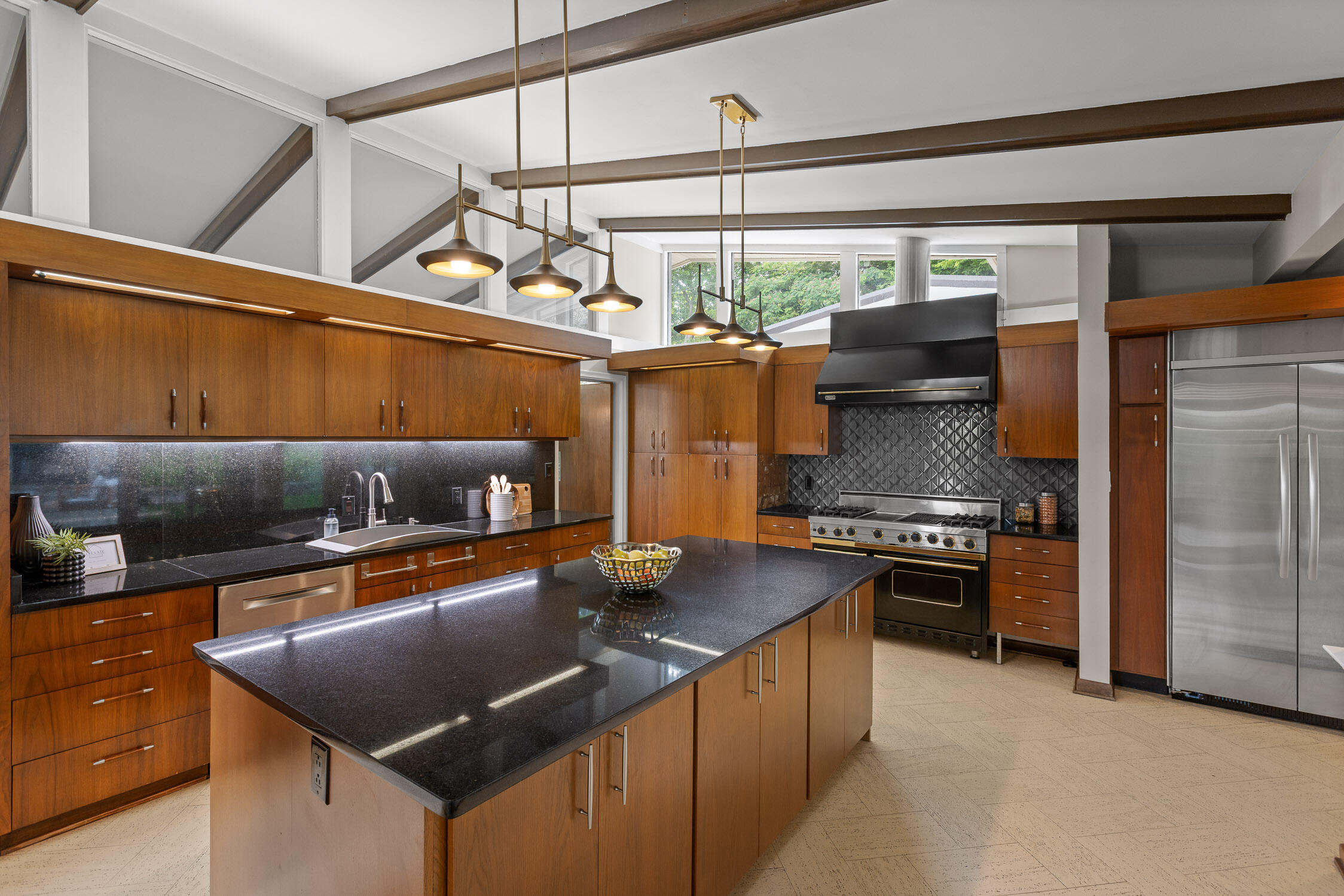 702 S Crest Road, Chattanooga, Tennessee image 27