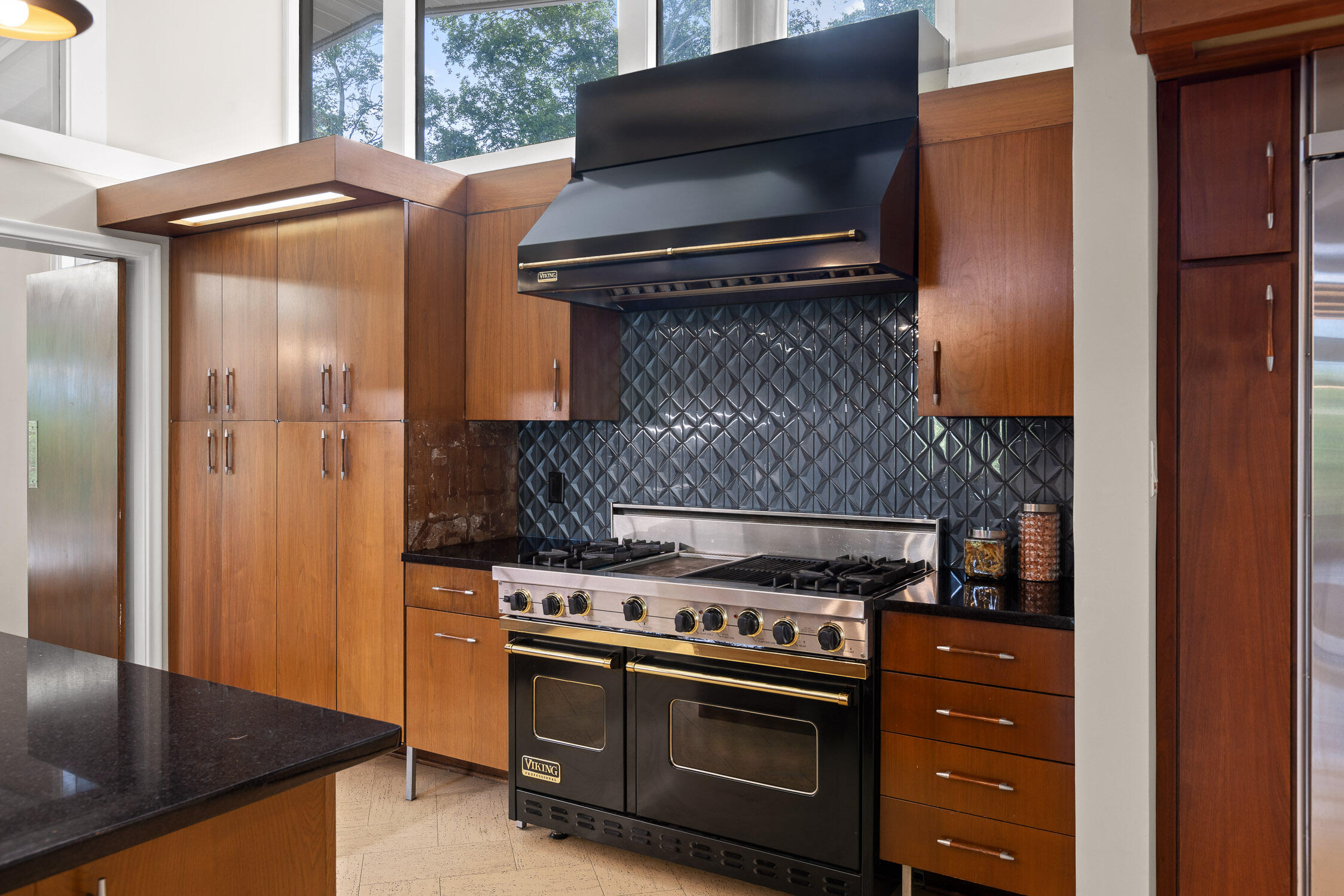 702 S Crest Road, Chattanooga, Tennessee image 29