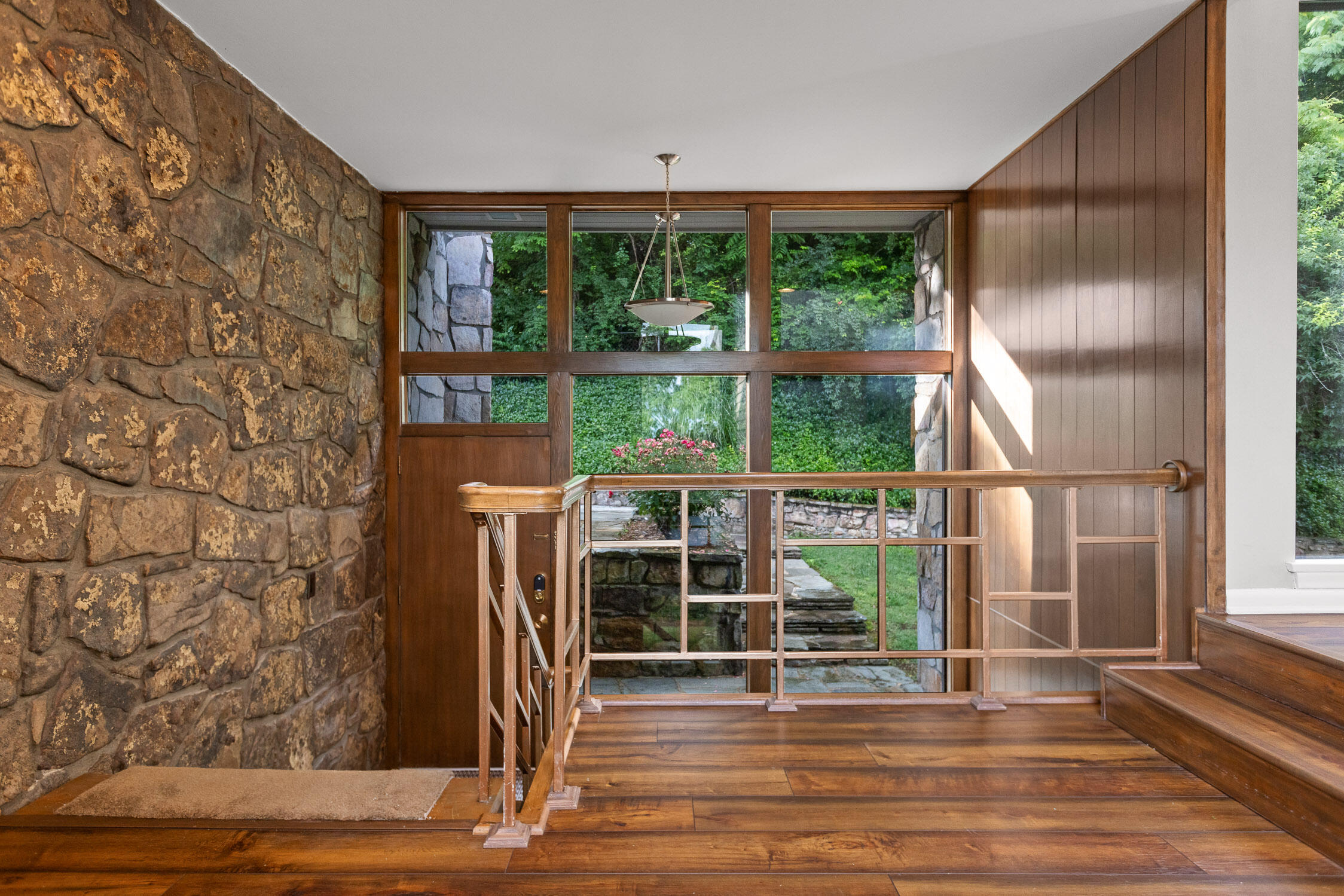 702 S Crest Road, Chattanooga, Tennessee image 47