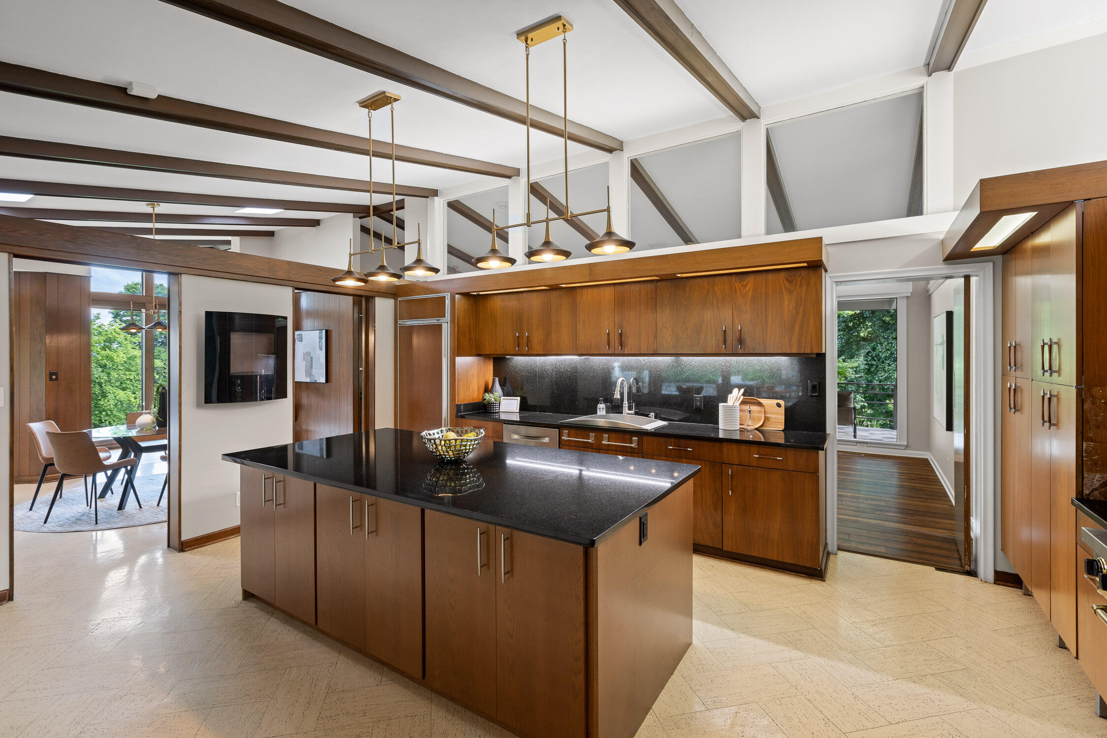 702 S Crest Road, Chattanooga, Tennessee image 32