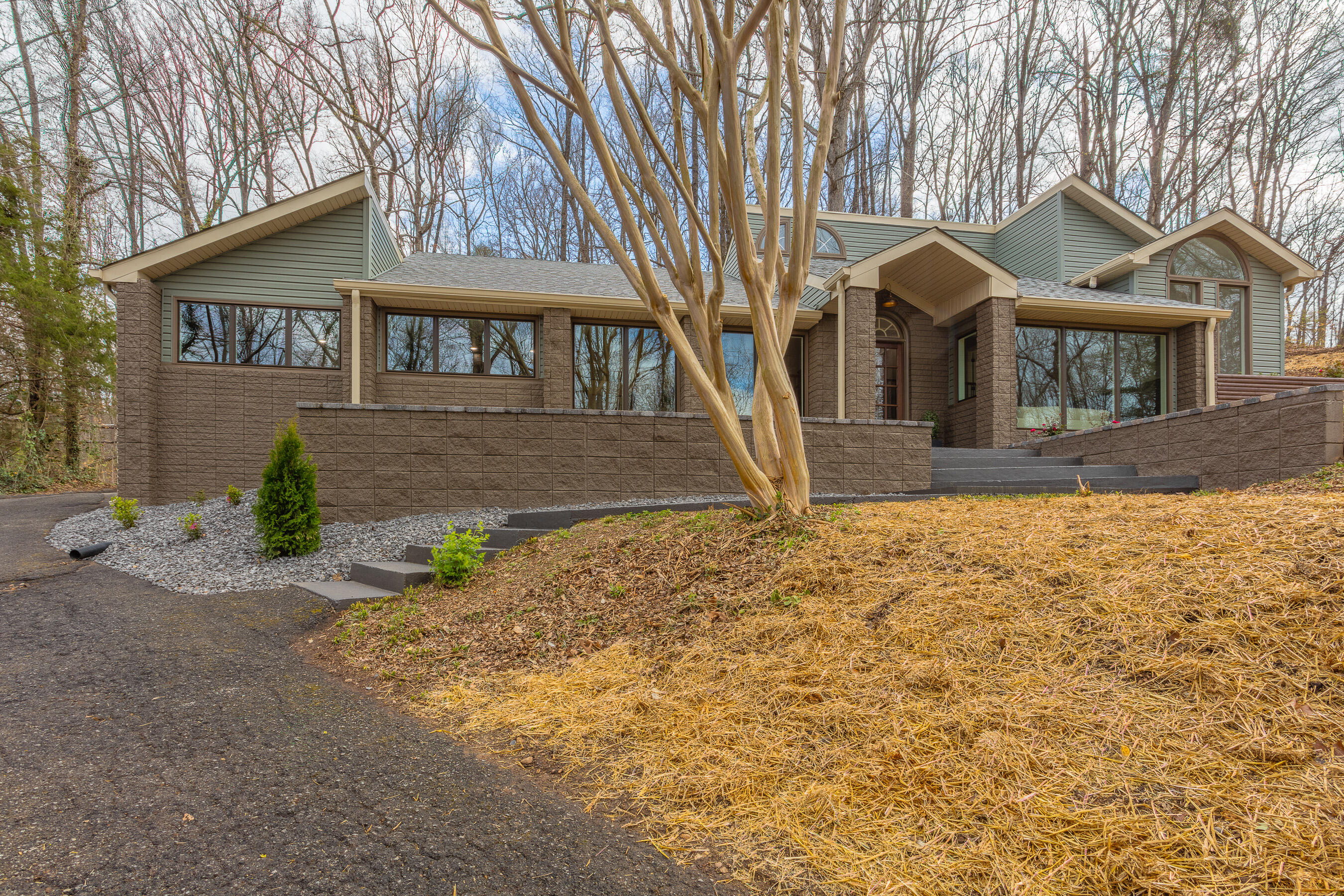 785 Ashland Terrace, Cleveland, Tennessee image 1