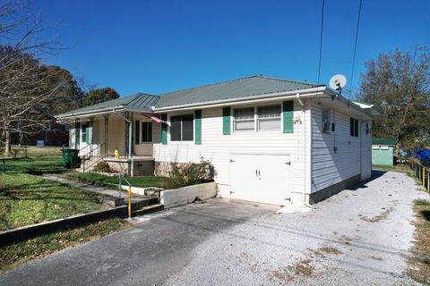 Photo of 3453 Bennett Road, Chattanooga, TN 37412 (MLS # 1523898) Photo of 3453 Bennett Road, Chattanooga, TN 37412 (MLS # 1523898)