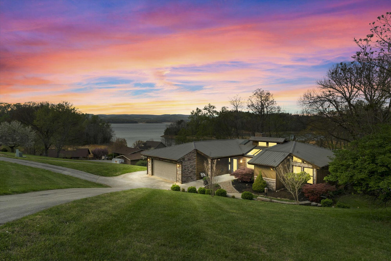 1888 Wilderness Drive, Talbott, Tennessee image 2