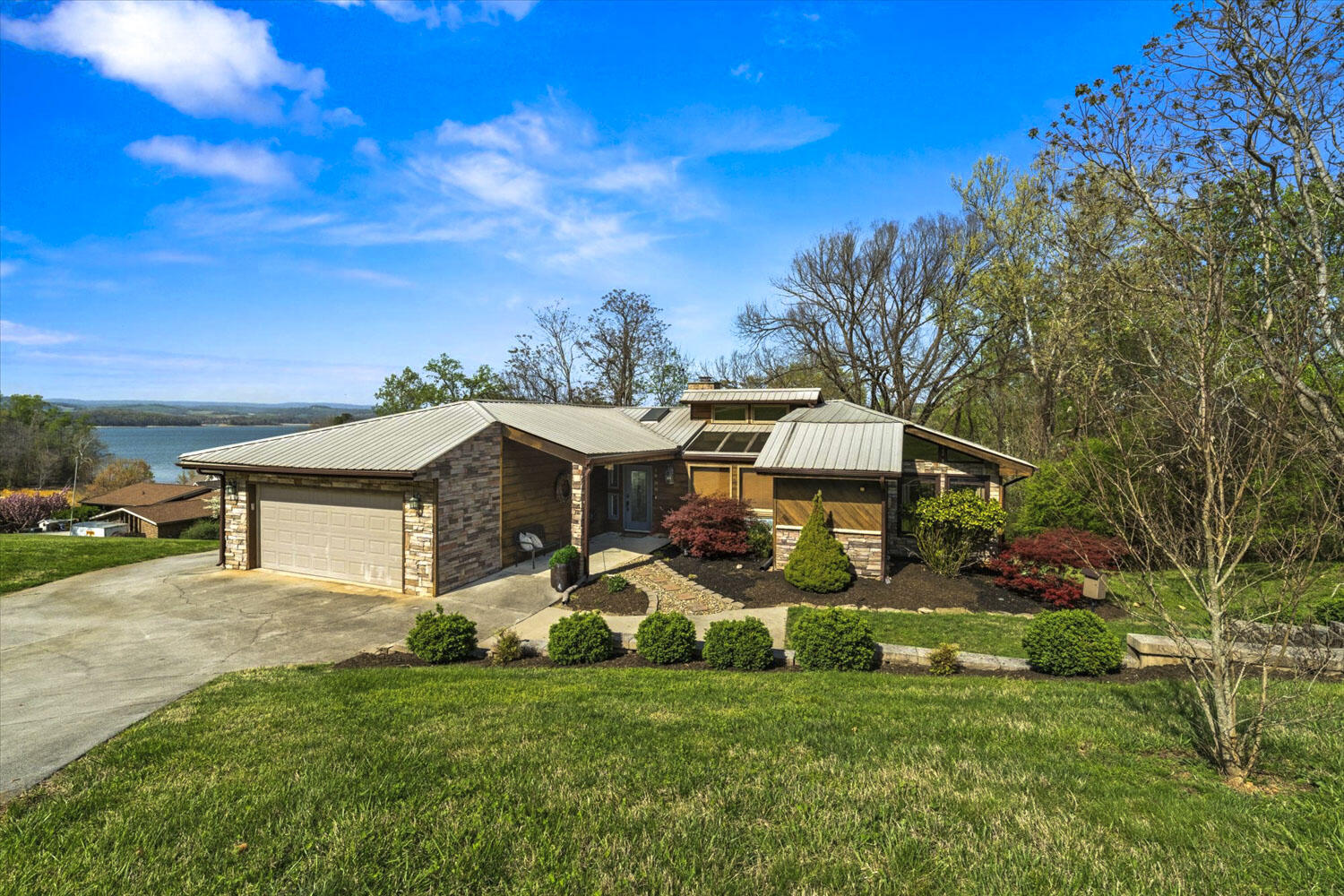 1888 Wilderness Drive, Talbott, Tennessee image 1