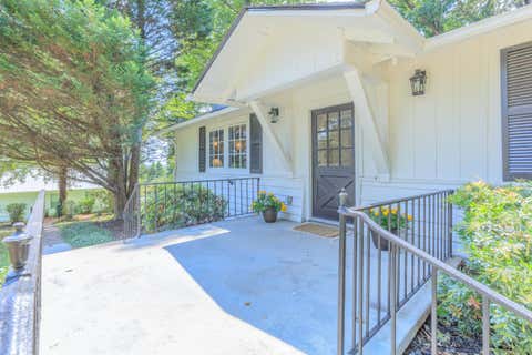 Photo of 3828 Mission View Avenue, Chattanooga, TN 37411 (MLS # 1540744)