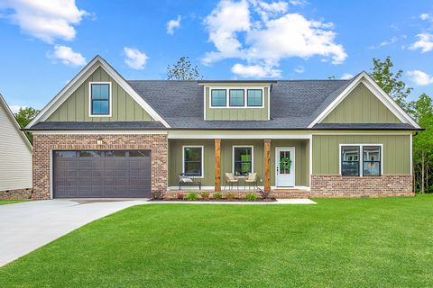 Homes For Sale - 125 Cascade Drive<br/> Rossville, GA 30741