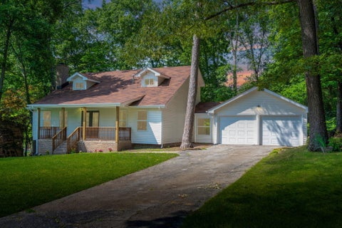 Photo of 8727 Hurricane Manor Trail, Chattanooga, TN 37421 (MLS # 1543839)