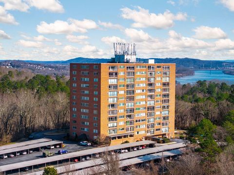 Tiny photo for 1414 Continental Drive, Chattanooga, TN 37405 (MLS # 1527407)