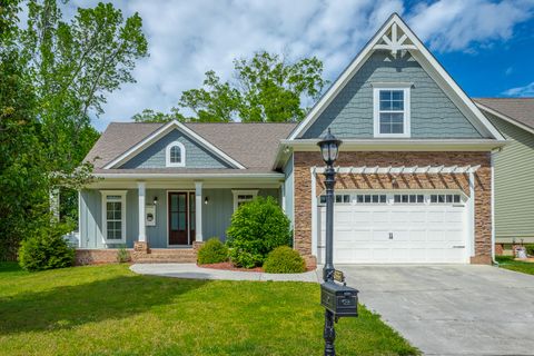 Photo of 8337 Glenshire Lane, Chattanooga, TN 37421 (MLS # 1391385)