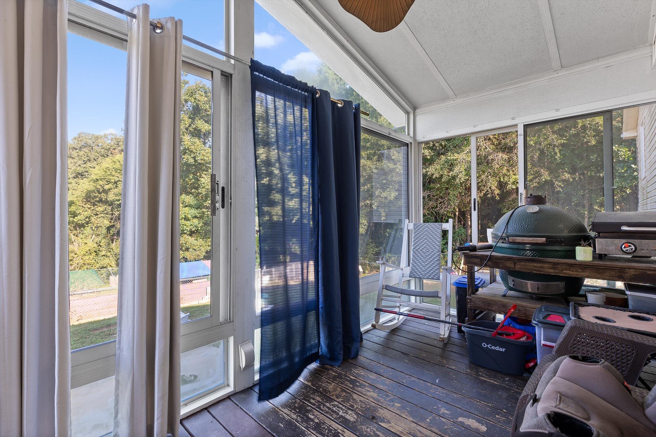 Ringgold, Georgia 30736, United States, 4 Bedrooms Bedrooms, ,2 BathroomsBathrooms,Residential,Active,202792