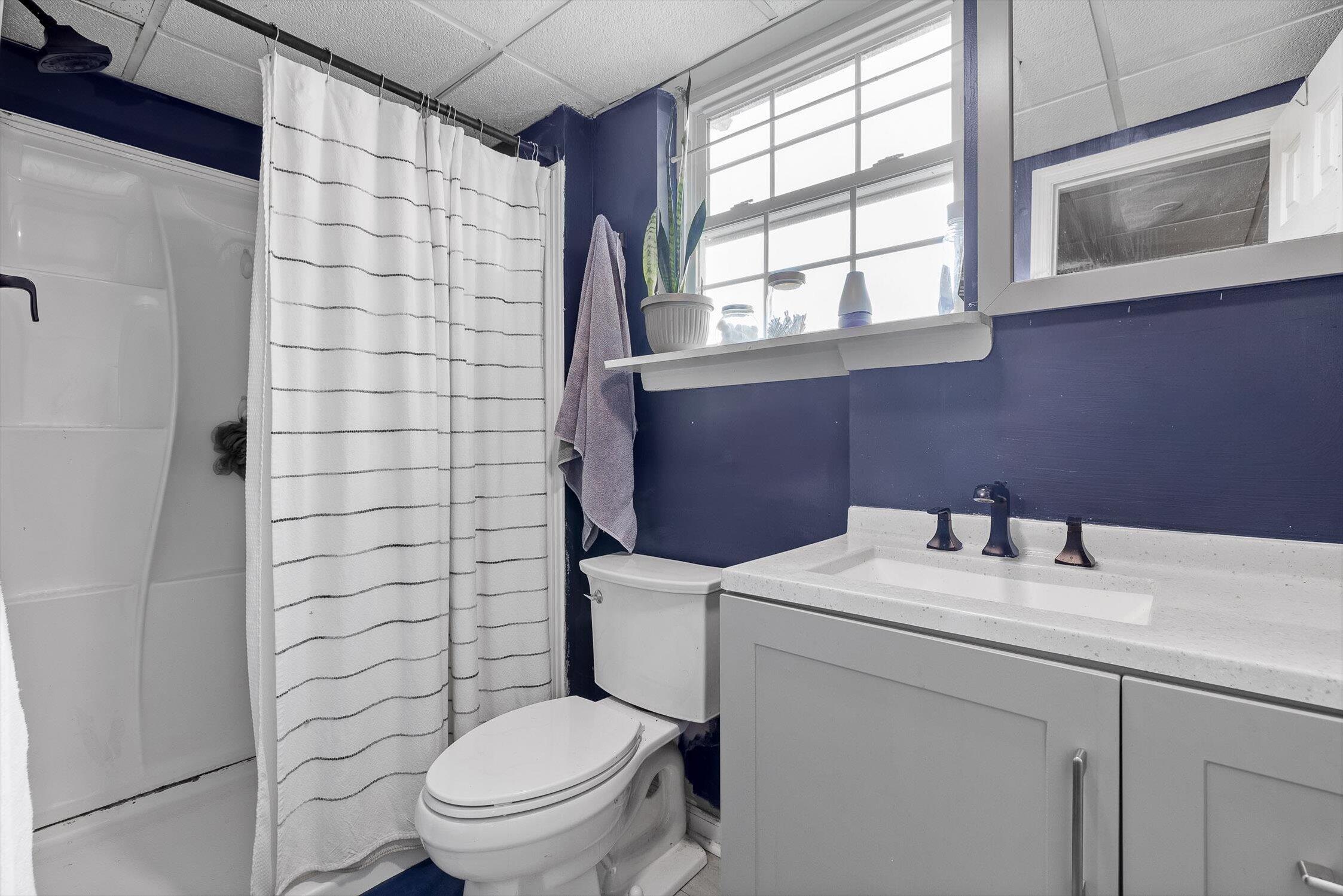 Ringgold, Georgia 30736, United States, 4 Bedrooms Bedrooms, ,2 BathroomsBathrooms,Residential,Active,202792